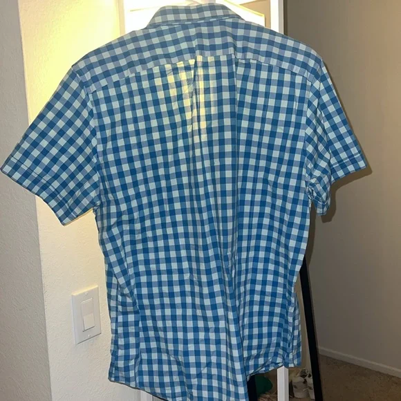 Men’s Blue Checkered Banana Republic Short Sleeve - Picture 4 of 4